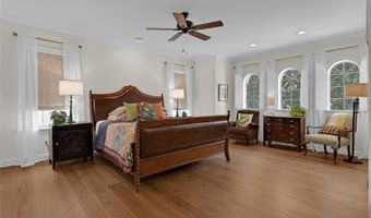 1100 EDWARDS Ln, Orlando, FL 32804