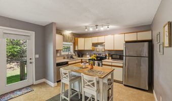 465 Wolcott St 3, Bristol, CT 06010