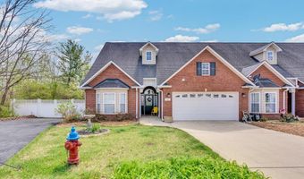 127 Maxwell St, Algood, TN 38506