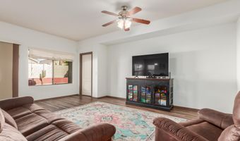206 W HAWAII Dr, Casa Grande, AZ 85122