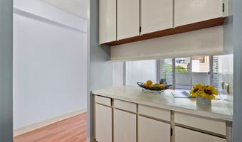 1031 Ala Napunani St 401, Honolulu, HI 96818