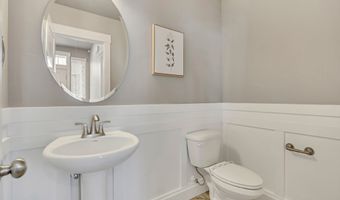 296 S 600 W, Centerville, UT 84014