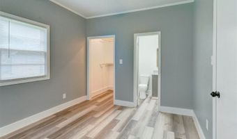 1701 E Chestnut Ave, Arkansas City, KS 67005