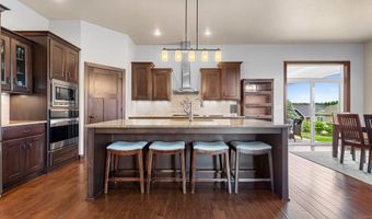 6600 N KUREY Dr, Appleton, WI 54913