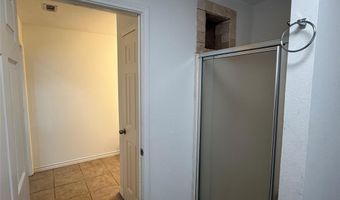 205 S Parkway Dr, Alvarado, TX 76009