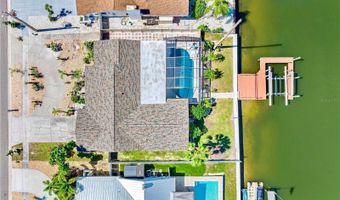 727 FLAMINGO Dr, Apollo Beach, FL 33572