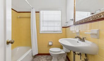 37 E VANDERBILT St, Orlando, FL 32804