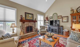 9902 Meadowstone Dr, Apison, TN 37302