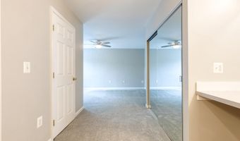 13 SILVERWOOD Cir 6, Annapolis, MD 21403