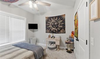 46 Somerset Cir, North Kingstown, RI 02852