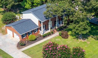 910 CHEROKEE Trl, Anniston, AL 36206