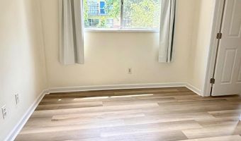 4903 AMERICANA Dr T7, Annandale, VA 22003