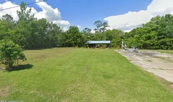 30 Fiber St, Bay St. Louis, MS 39520