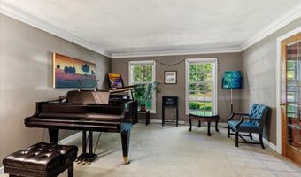 1837 S LEE St, Appleton, WI 54915