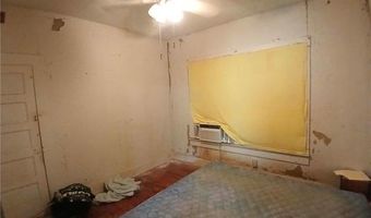 918 W 10TH St, Bogalusa, LA 70427