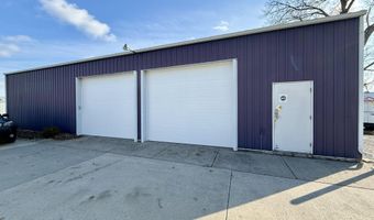 431 Whitney Ave, Ames, IA 50010