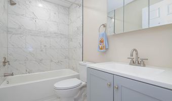 708 WEBB St, Aberdeen, MD 21001