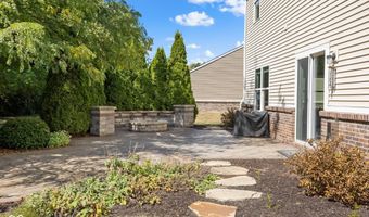 8607 Redditch Dr, Avon, IN 46123