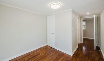 524 W Cross St, Benton, AR 72015