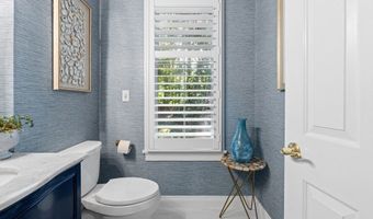 32 Bobby Jones Dr 32, Andover, MA 01810