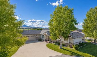 39 Nez Perce Dr, Cody, WY 82414