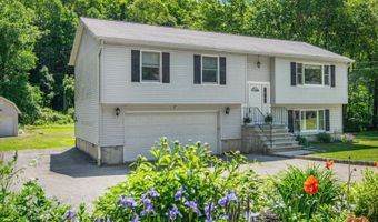 10 W Shore Dr, Alloway, NJ 07462