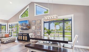214 E Wapello St, Agency, IA 52530