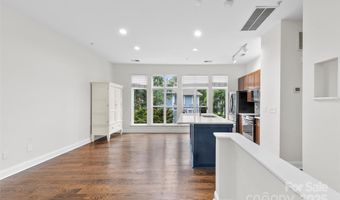 928 Garden District Dr, Charlotte, NC 28202