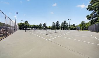 3437 Beaver Trl D, Aurora, OH 44202