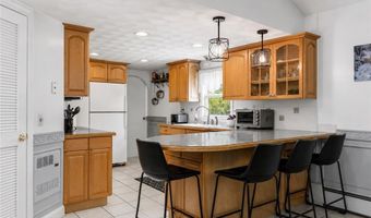 35 Leuba Rd, Coventry, RI 02816