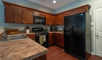 115 Bethany Manor Dr, Ball Ground, GA 30107