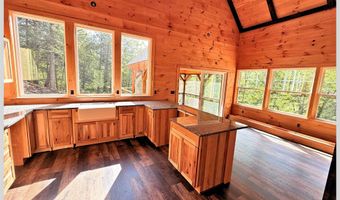 51 Schuyler Dr, Campton, NH 03223