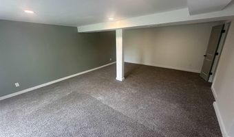 216 Leatherwood Cir, Bedford, IN 47421