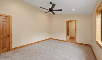 150 COLLEGE HEIGHTS Ct, Accident, MD 21520