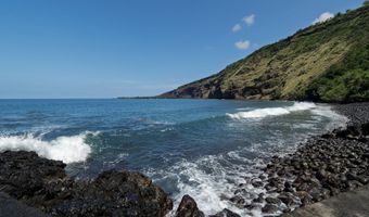 83-1021 KAHAULOA Pl, Captain Cook, HI 96704