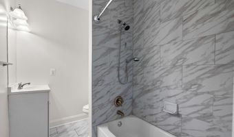 925 DECATUR St NW, Washington, DC 20011