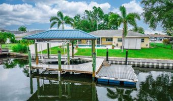 6322 BALBOA Ln, Apollo Beach, FL 33572