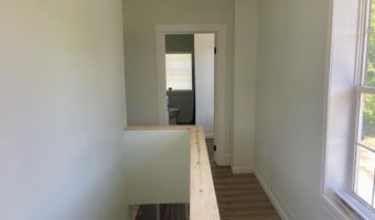 288 N Main St, Andrews, IN 46702
