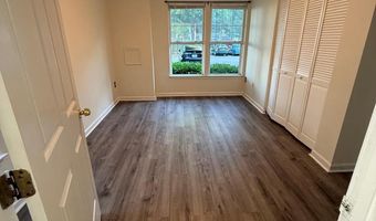 7530- D COXTON Ct 112, Alexandria, VA 22306