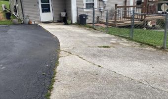 179 Couch Ln, Bean Station, TN 37708