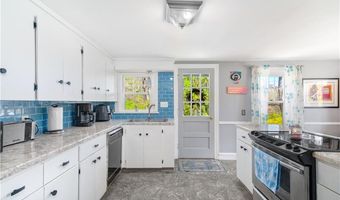 1812 Old Louisquisset Pike, Lincoln, RI 02865