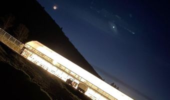 420 Reiten Dr, Ashland, OR 97520