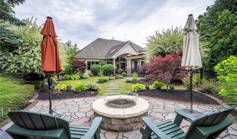 47 Nature Cove Ct, Amherst, NY 14221