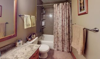 918 S 1st St, Albion, NE 68620