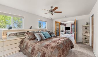 2024 SUMMIT VALLEY Q Rd, Addy, WA 99101