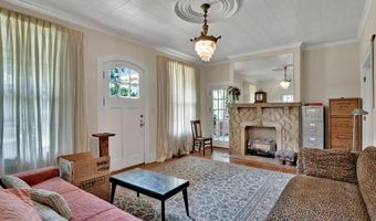 302 Columbia, Shreveport, LA 71104