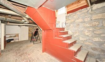 308 R St, Atchison, KS 66002