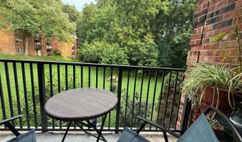 878 COLLEGE Pkwy #103, Rockville, MD 20850