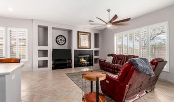 3135 W KURALT Ct, Anthem, AZ 85086