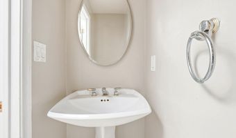 5715 MASSACHUSETTS, Bethesda, MD 20816